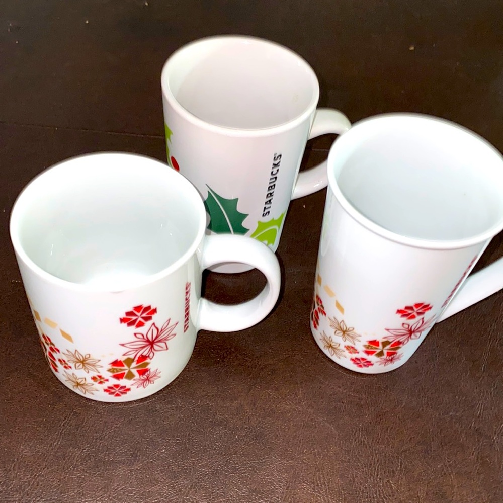 STARBUCKS Three (3) Ceramic Christmas Snowflake Poinsettia and Holly Mugs